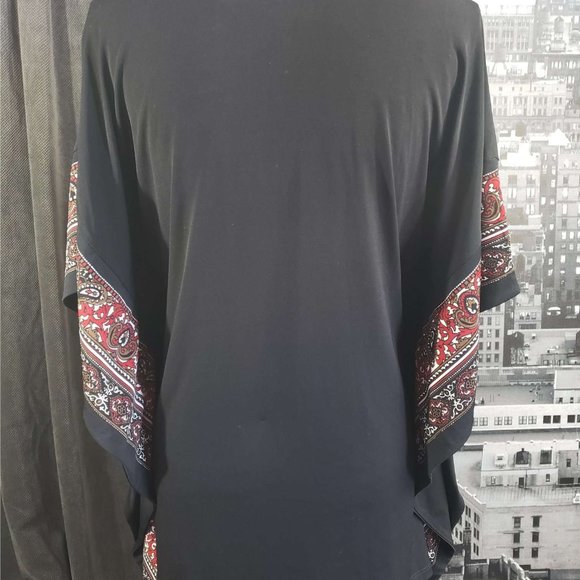 Michael Kors Medium Black Poncho - Picture 4 of 7